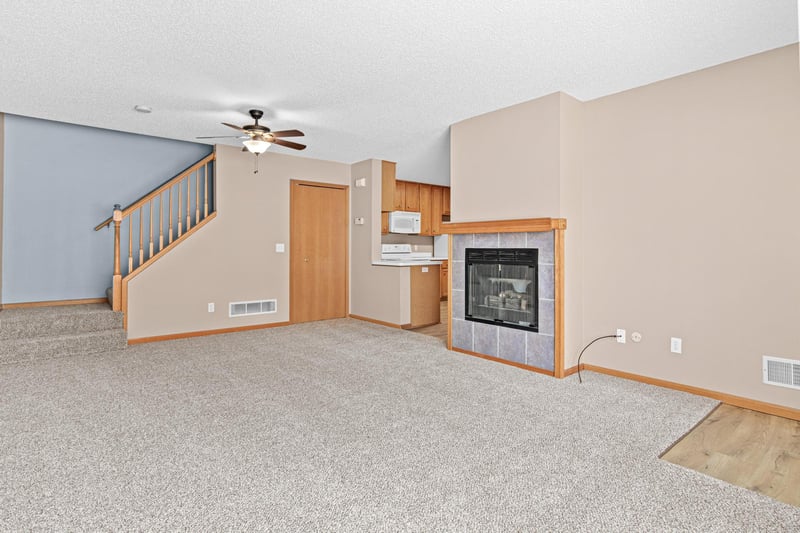 625 Mariner Way #87, Woodbury, MN 55129