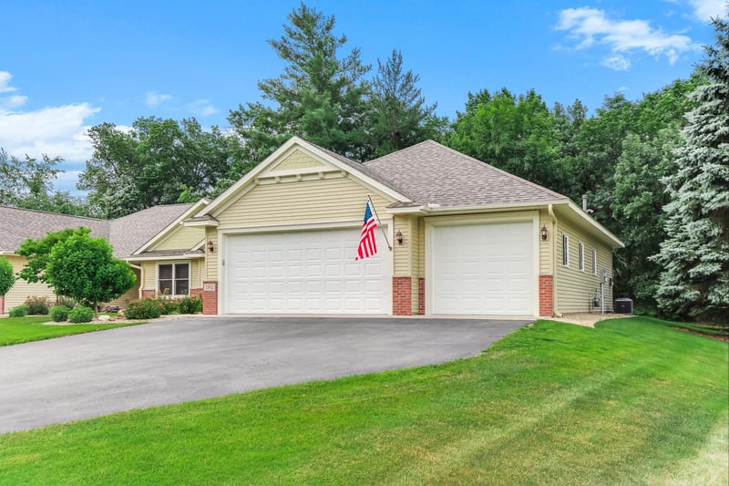 1302 Shady Ln, Princeton, MN 55371