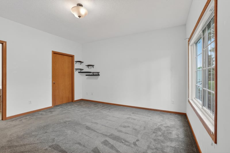 15280 Flower Way #230, Apple Valley, MN 55124