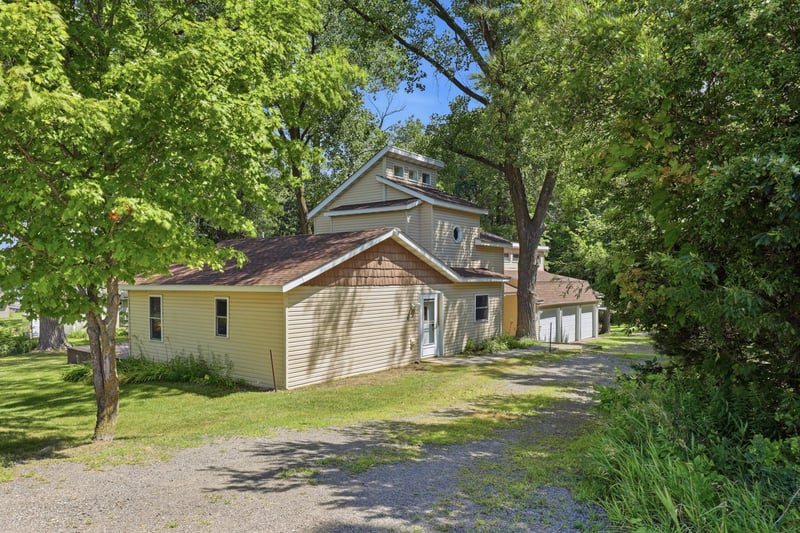 10158 Amery Ave NW, Monticello, MN 55362