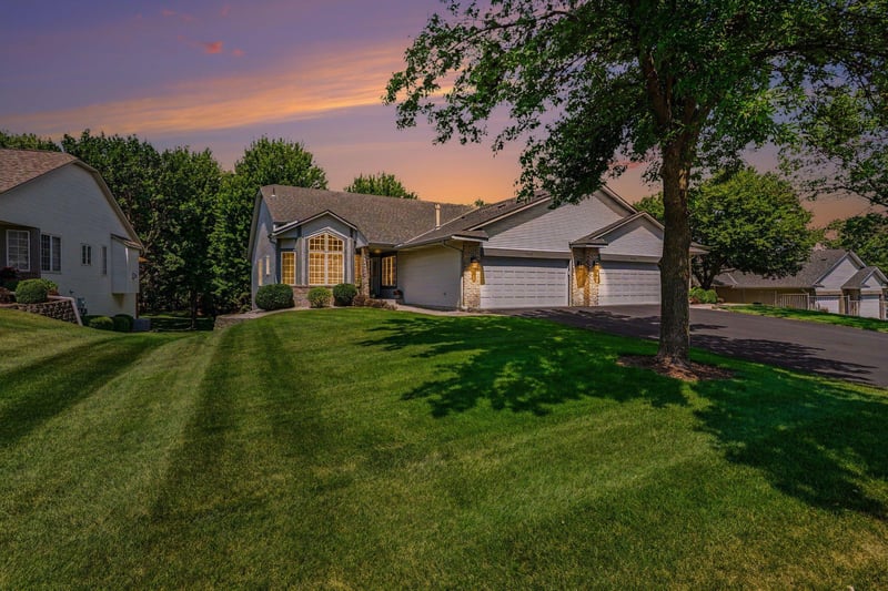 7640 Teal Rd, Woodbury, MN 55125