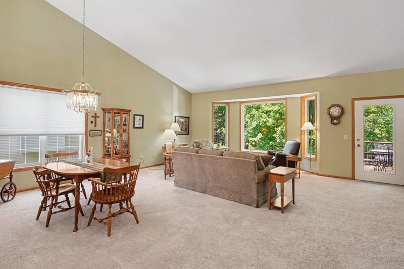 7640 Teal Rd, Woodbury, MN 55125