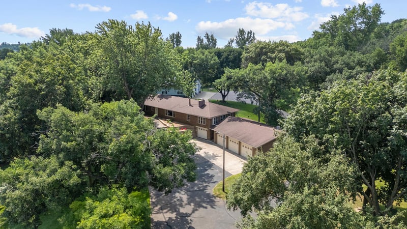 10496 181st Ave NW, Elk River, MN 55330