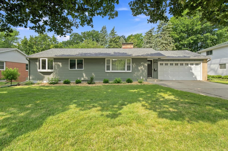 236 Terrace Dr, Mankato, MN 56001