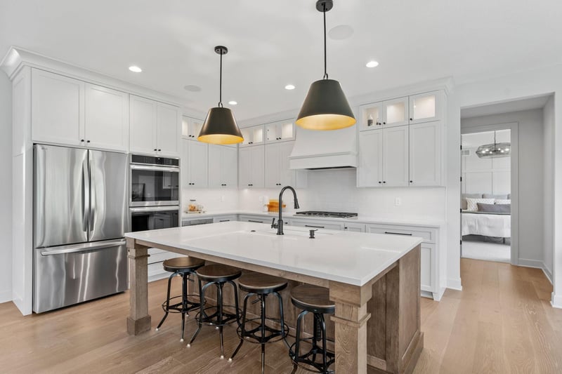 12750 Surrey St, Eden Prairie, MN 55347