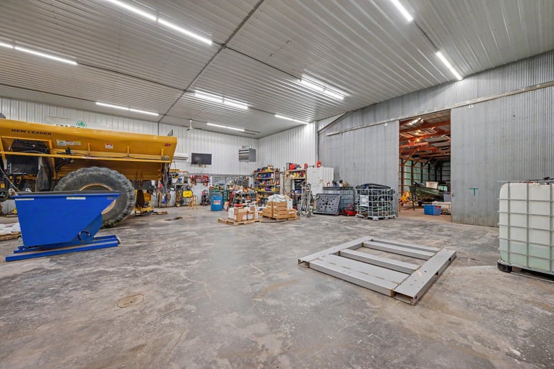 20132 State Highway 99, Le Center, MN 56057