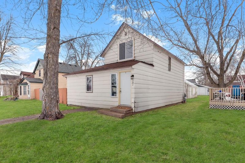 151 3rd Ave, Foley, MN 56329