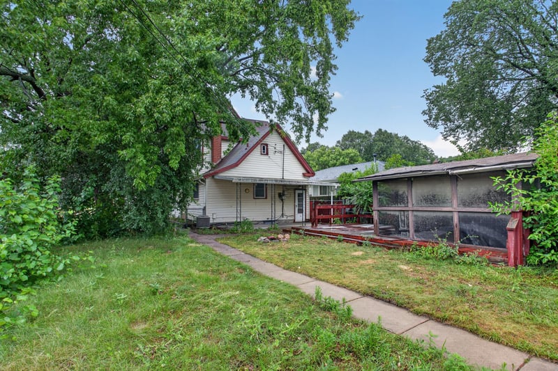 4028 Perry Ave N, Robbinsdale, MN 55422