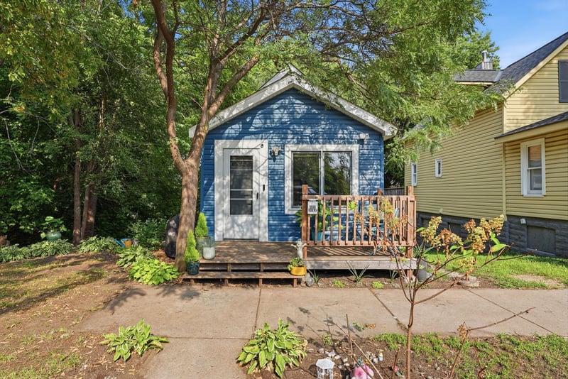 332 Duke St, Saint Paul, MN 55102