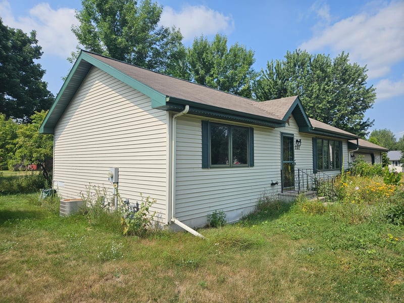 232 Eagle Ct, Randall, MN 56475