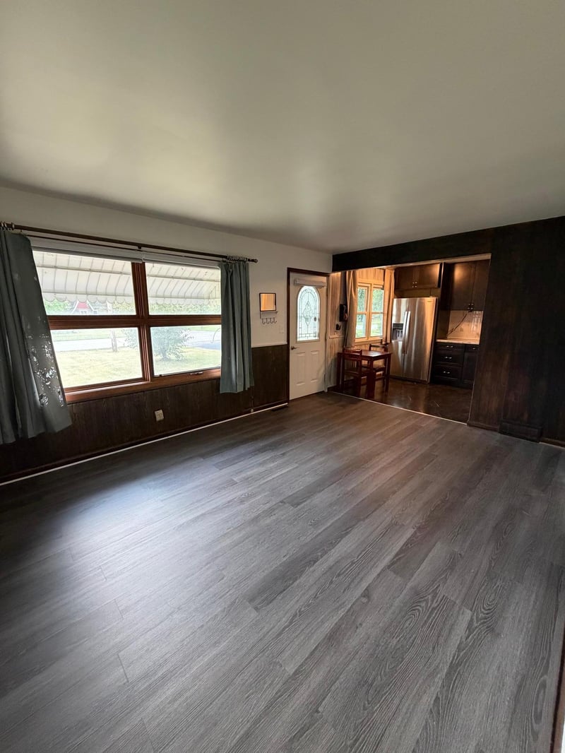 610 S Main St, Badger, MN 56714