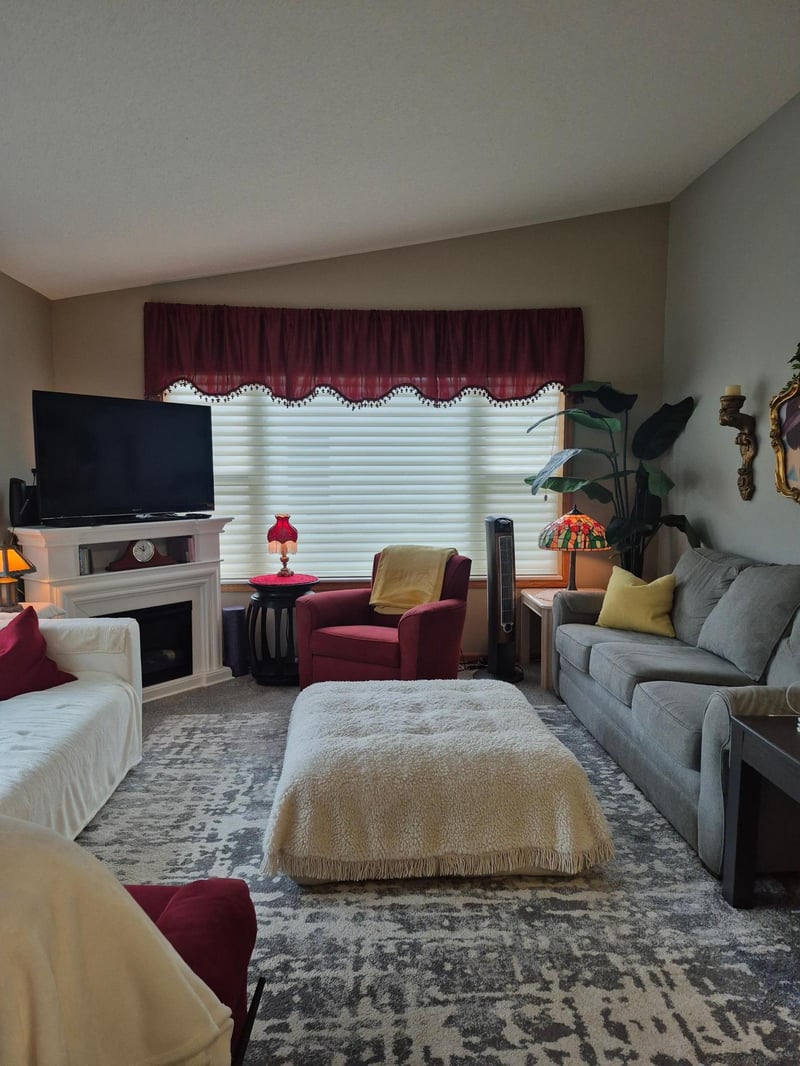 1404 Presidential Dr, Northfield, MN 55057