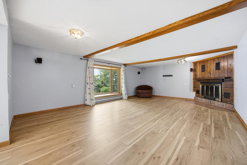 13569 Rossman Erickson Rd, Lake Park, MN 56554