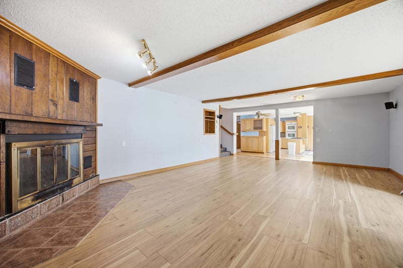 13569 Rossman Erickson Rd, Lake Park, MN 56554