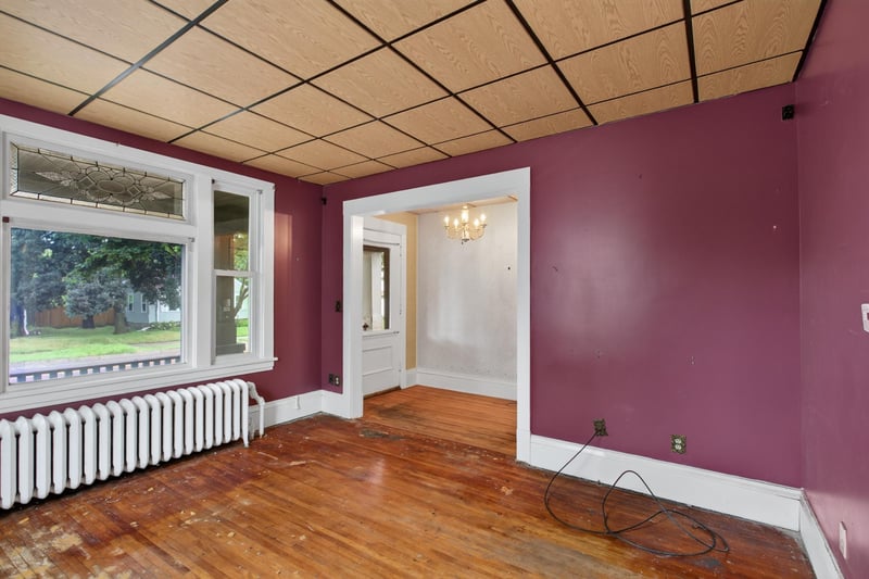 1454 Edgerton St, Saint Paul, MN 55130