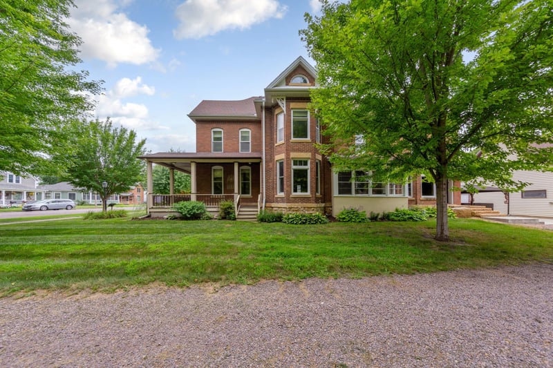 322 Wheeler Ave, North Mankato, MN 56003
