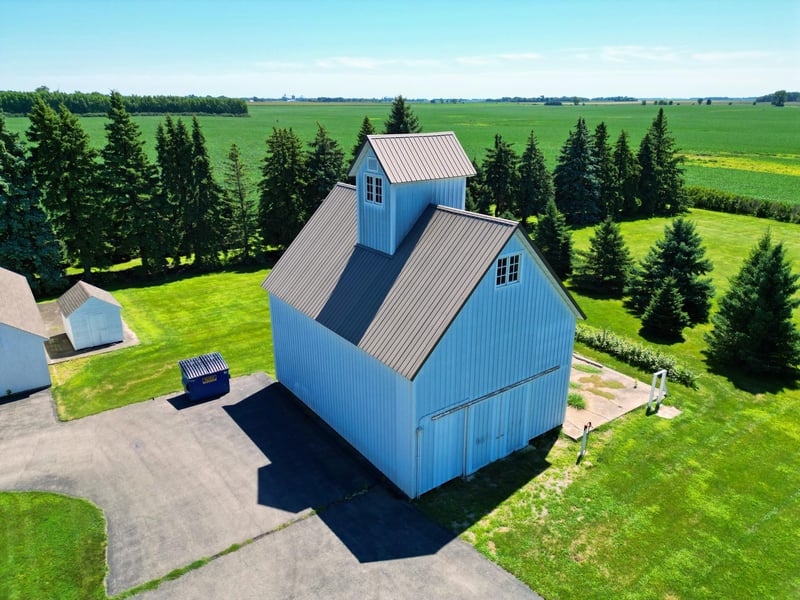 45251 810th Ave, Hector, MN 55342