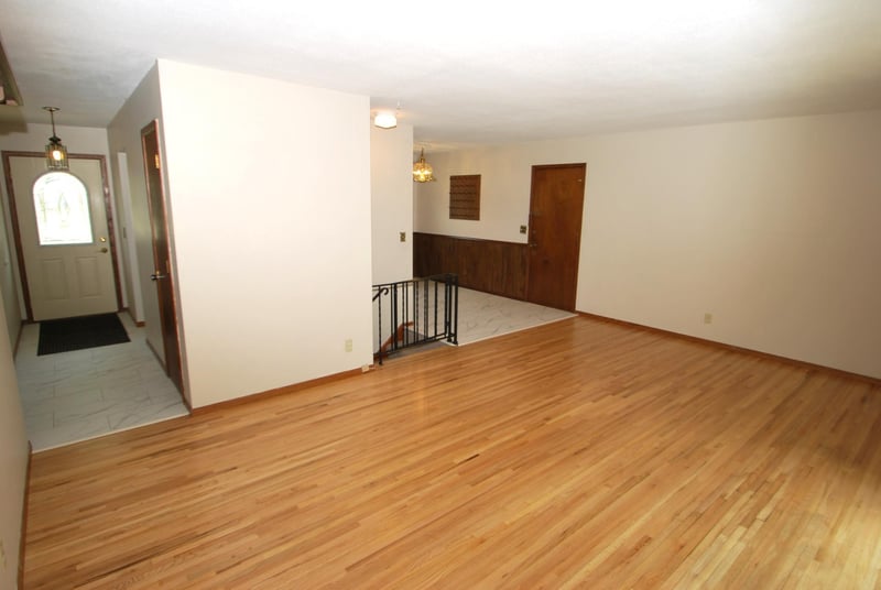 11110 France Ave S, Bloomington, MN 55431