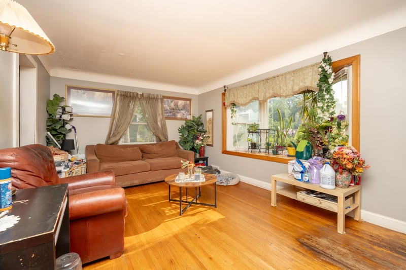 8501 Nicollet Ave S, Bloomington, MN 55420