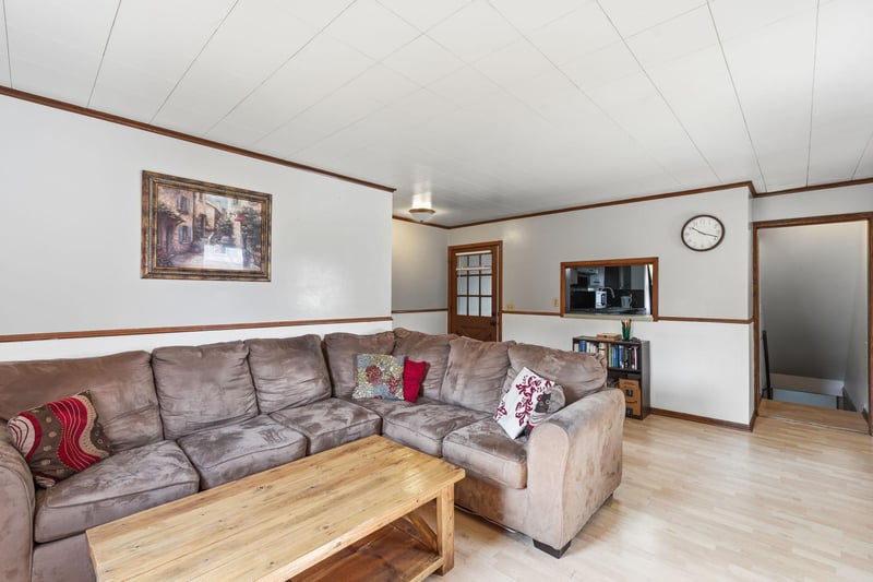4751 3rd St NE, Fridley, MN 55421
