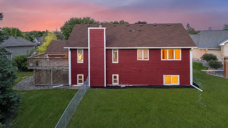 4635 Yorktown Ln N, Plymouth, MN 55442