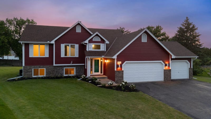 4635 Yorktown Ln N, Plymouth, MN 55442