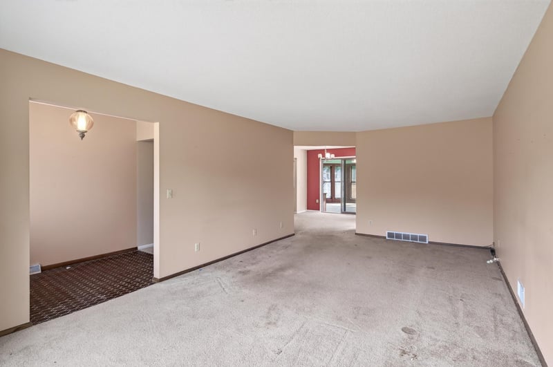 12920 Biscayne Ave W, Rosemount, MN 55068