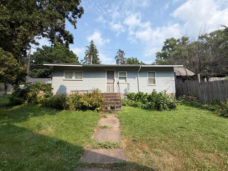 220 N Washington St, Saint Croix Falls, WI 54024