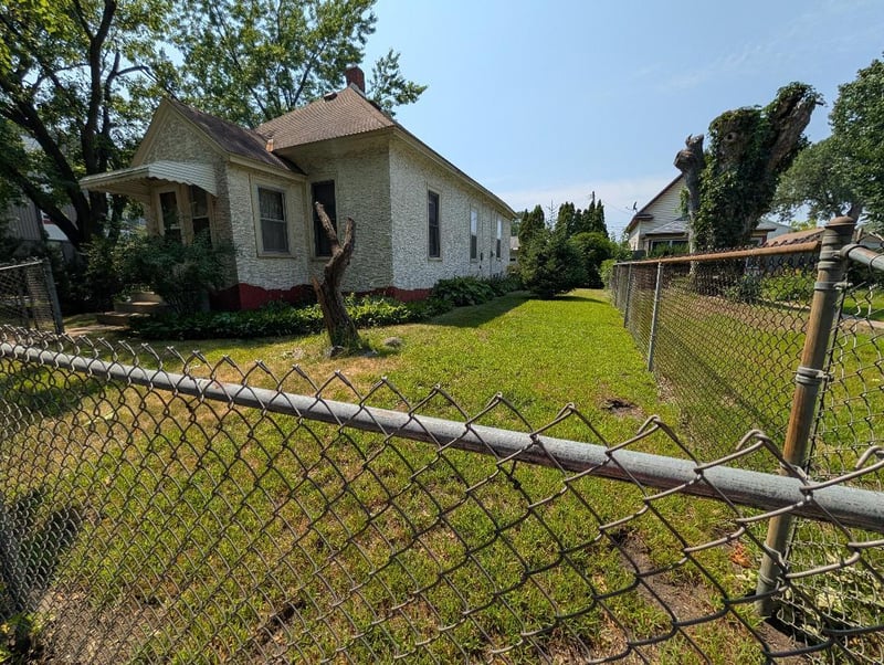 2400 Jefferson St NE, Minneapolis, MN 55418
