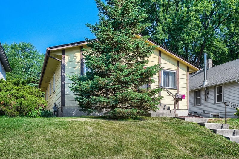3936 Tyler St NE, Columbia Heights, MN 55421