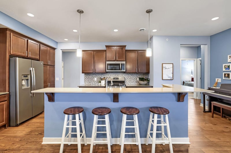 8004 64th St S, Cottage Grove, MN 55016
