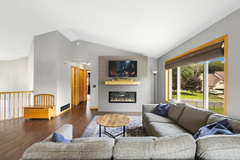 813 Lawrence Pw, Buffalo, MN 55313