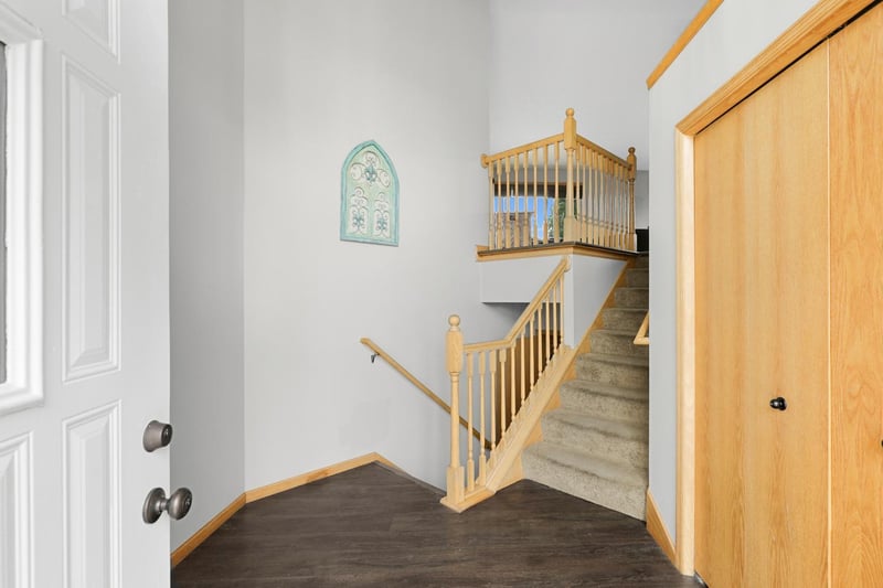 813 Lawrence Pw, Buffalo, MN 55313