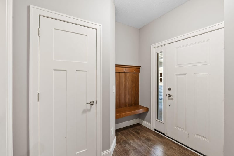 620 Liberty Way, Vadnais Heights, MN 55127