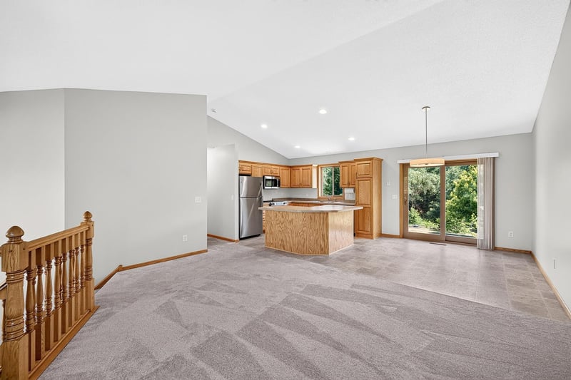 16035 Crane St NW, Andover, MN 55304