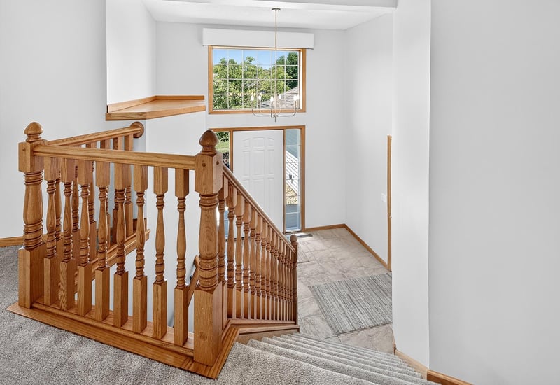 16035 Crane St NW, Andover, MN 55304