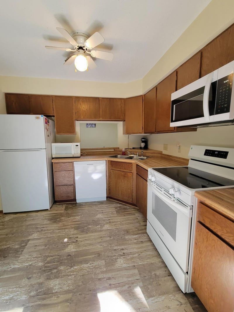 2920 Mounds View Blvd, Mounds View, MN 55112