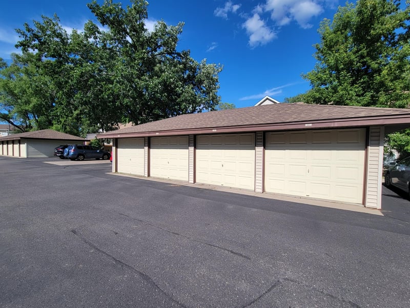 2920 Mounds View Blvd, Mounds View, MN 55112