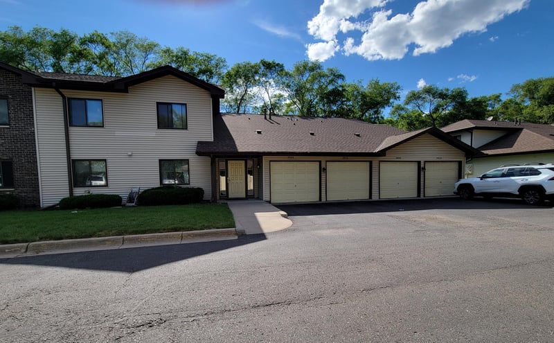 2920 Mounds View Blvd, Mounds View, MN 55112