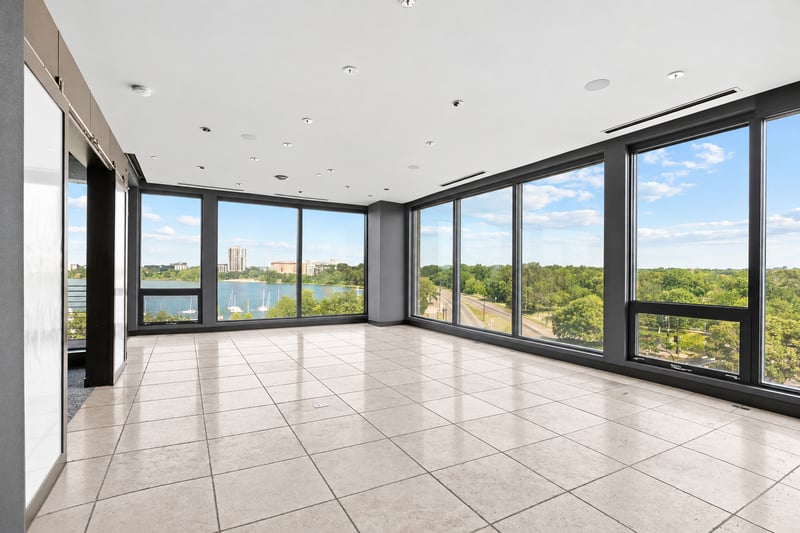 1805 W Lake St #502, Minneapolis, MN 55408