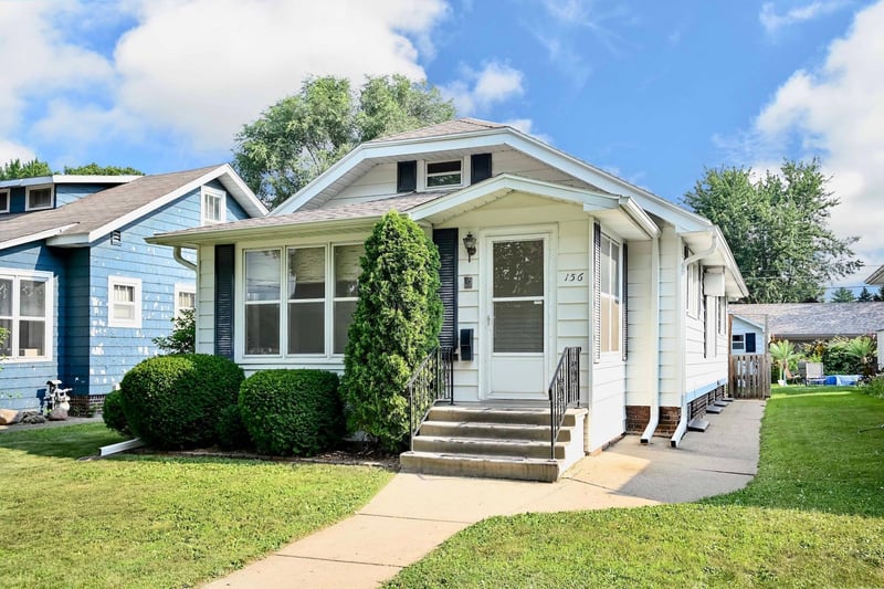 156 E Mark St, Winona, MN 55987