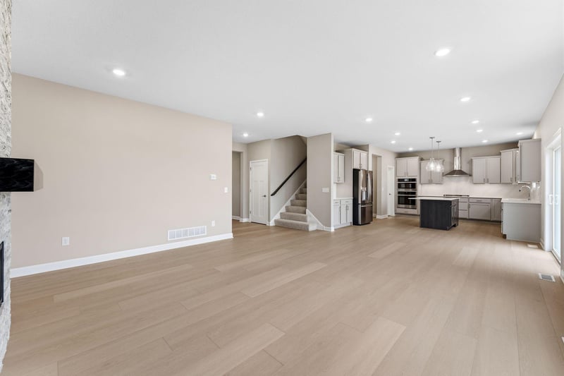 653 Sierra Pw, Waconia, MN 55387