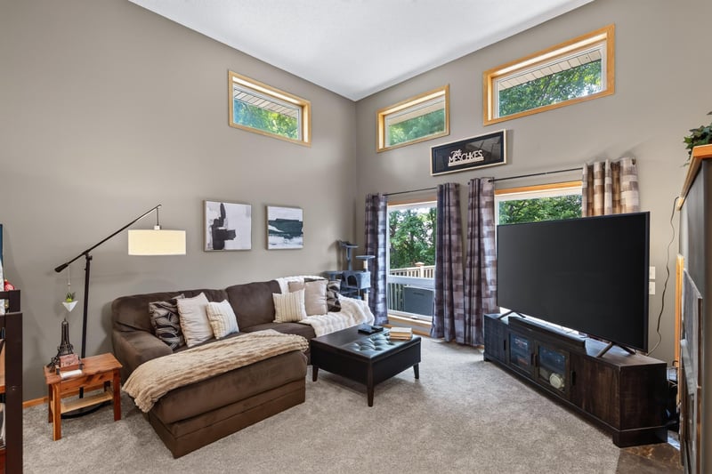 401 Orleans Ct N, Champlin, MN 55316