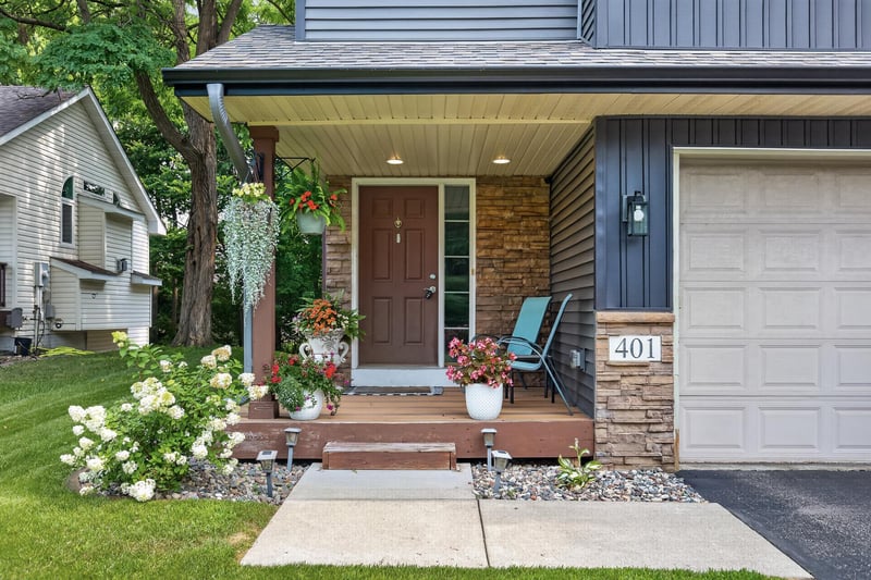 401 Orleans Ct N, Champlin, MN 55316