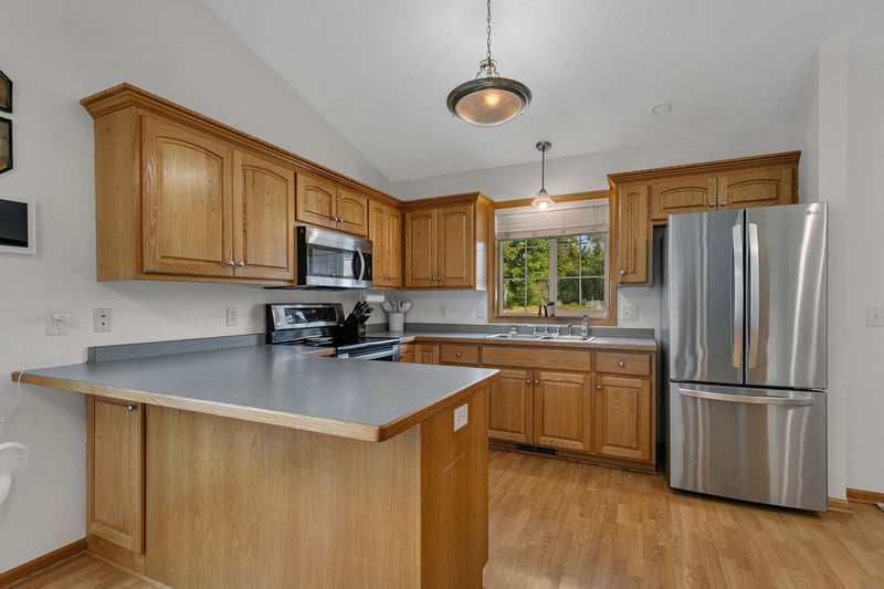 306 Pheasant Dr, Sartell, MN 56377
