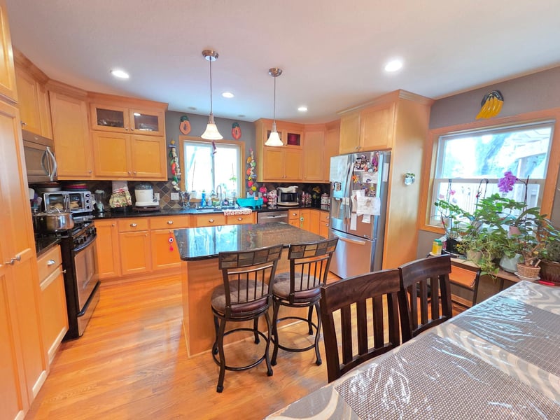 8011 1st Ave S, Bloomington, MN 55420