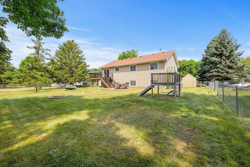 12601 92nd Pl N, Maple Grove, MN 55369