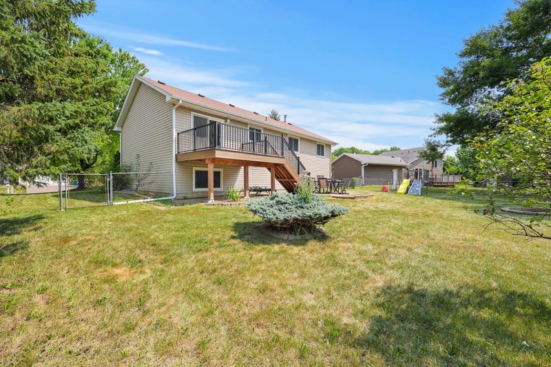 12601 92nd Pl N, Maple Grove, MN 55369