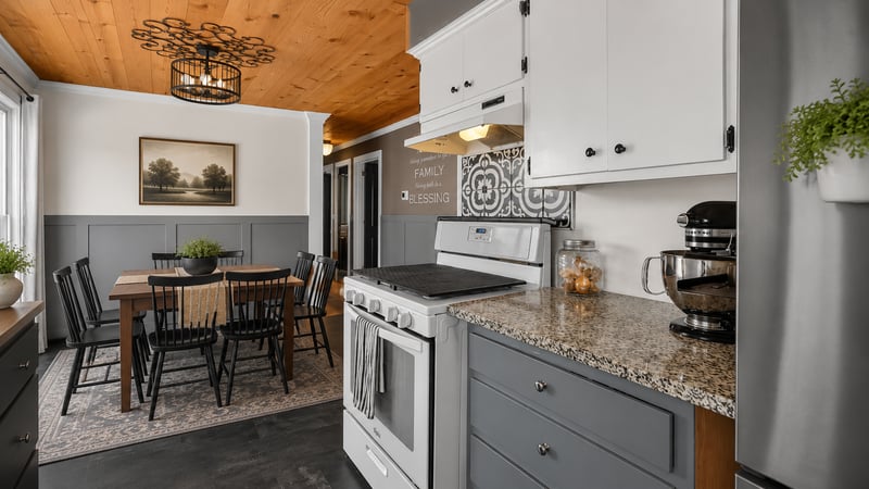 2311 334th Ln NE, Cambridge, MN 55008