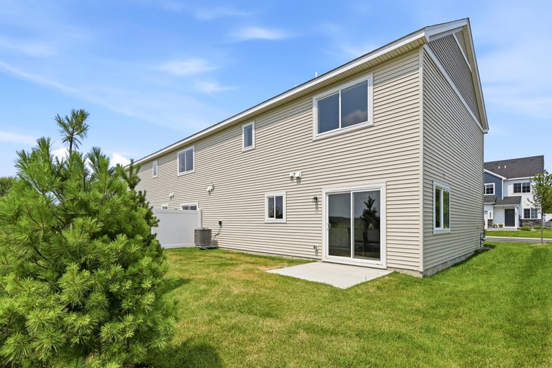 12655 Pond View Rd, Zimmerman, MN 55398